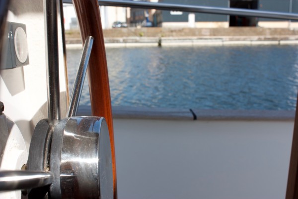 Photo du bateau SEA BAR pour vos excursions en mer en baie de Saint-Malo