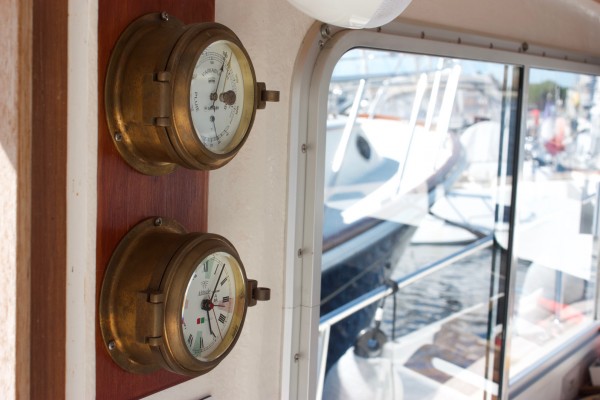 Photo du bateau SEA BAR pour vos excursions en mer en baie de Saint-Malo