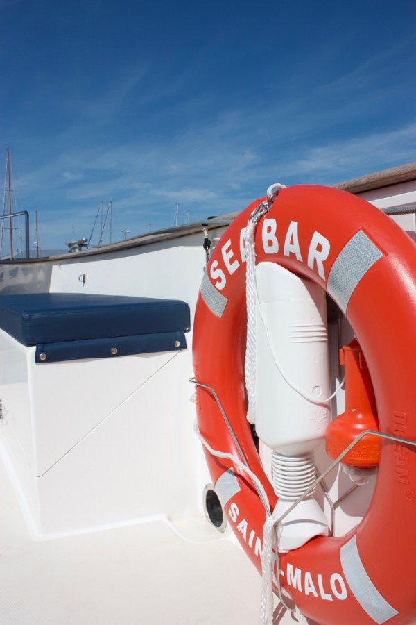 Photo du bateau SEA BAR pour vos excursions en mer en baie de Saint-Malo