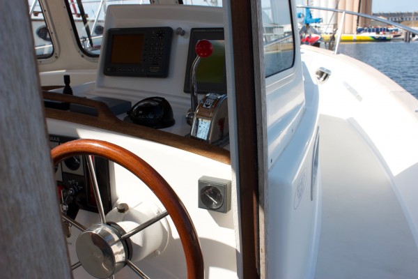 Photo du bateau SEA BAR pour vos excursions en mer en baie de Saint-Malo